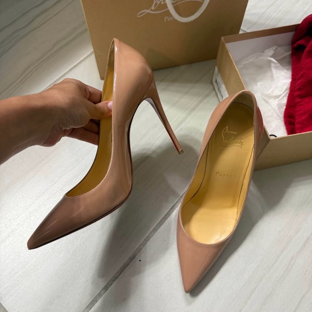 Christian Louboutin Pumps 37